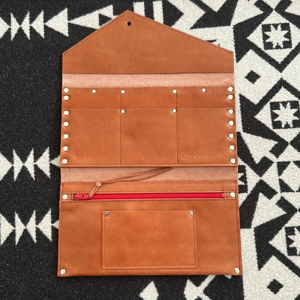 NWOT Nicole Cipriano (Cipriano Designs) Brown Leather Clutch/Wallet - Picture 4 of 10